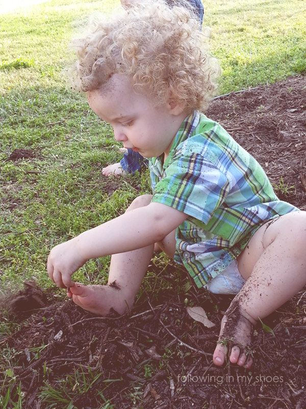 playing in dirt