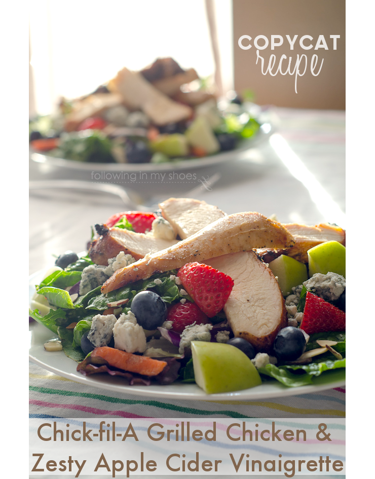 Copycat Chickfila Grilled Market Salad -- the marinated grilled chicken AND the Zesty Apple Cider Vinaigrette.  YES! #copycat